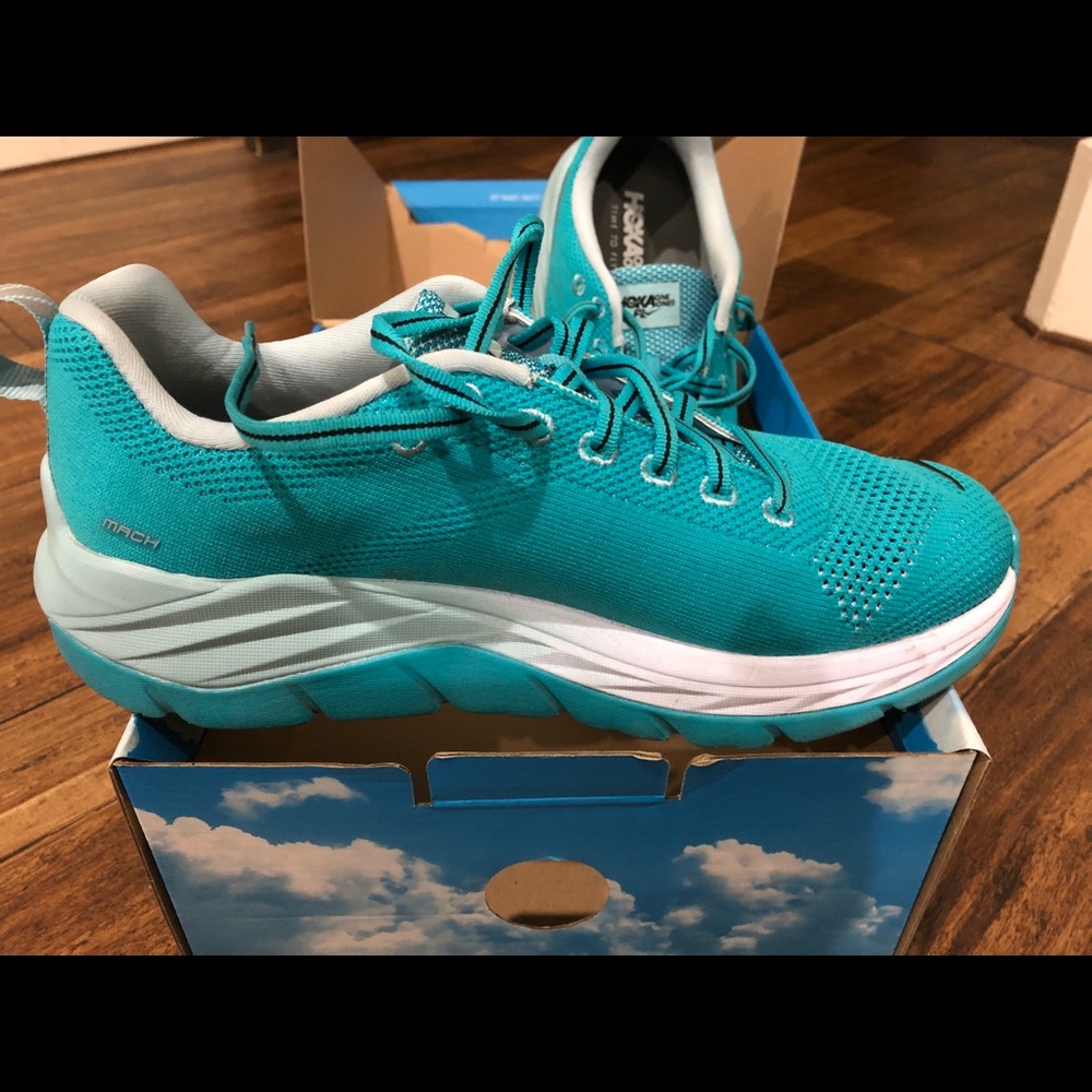 Hoka women’s w Mach